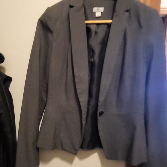 Jacket - Picture 3 of 3